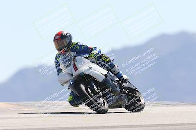 media/Oct-13-2025-Moto Forza (Mon) [[a66d839500]]/2-A Group/Session 4 (Turn 9)/